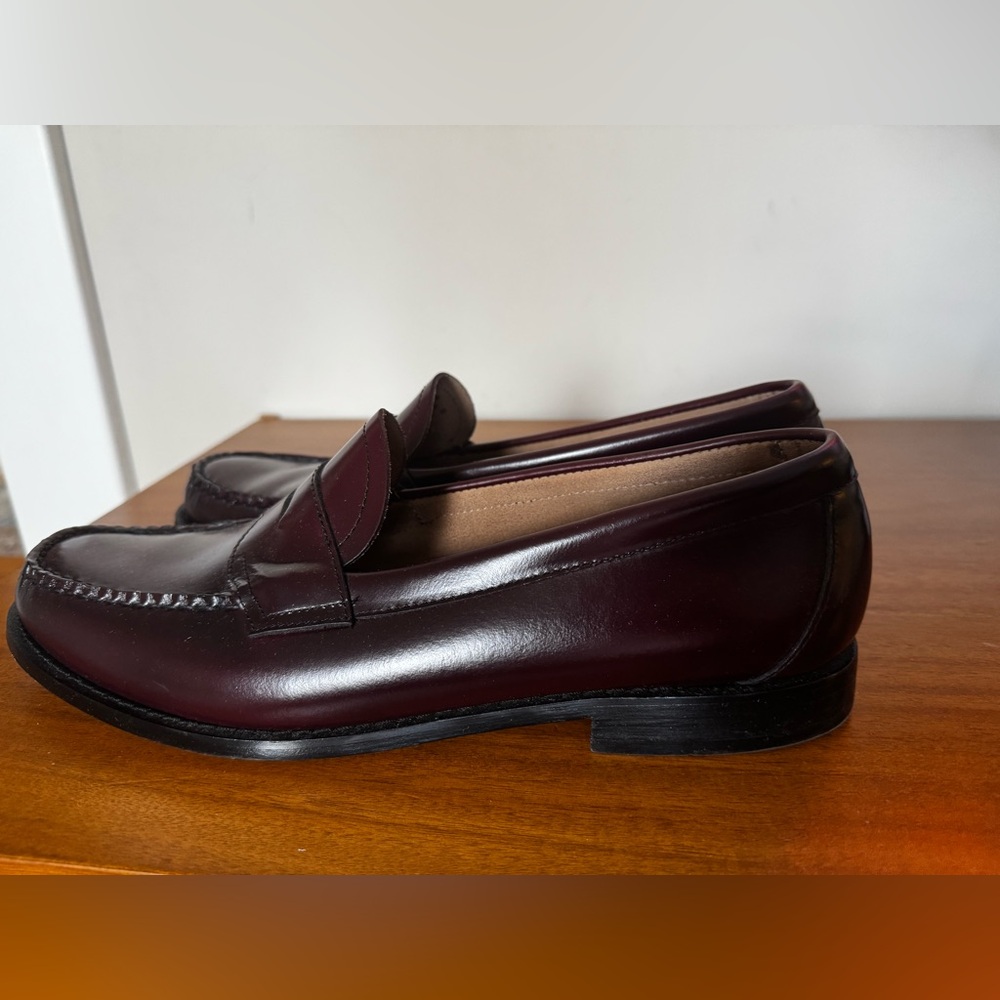 GH Bass Weejuns Burgundy Loafers